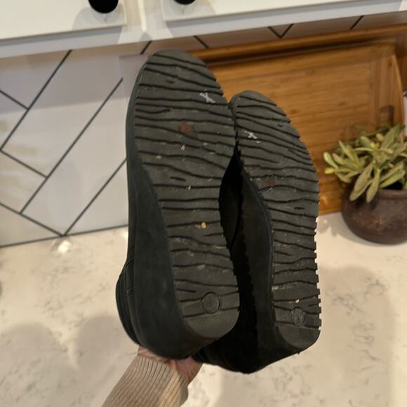 Merrell Tremblant Wedge Bluff Waterpoof Boot Black suede side zip size 9 - Picture 9 of 9